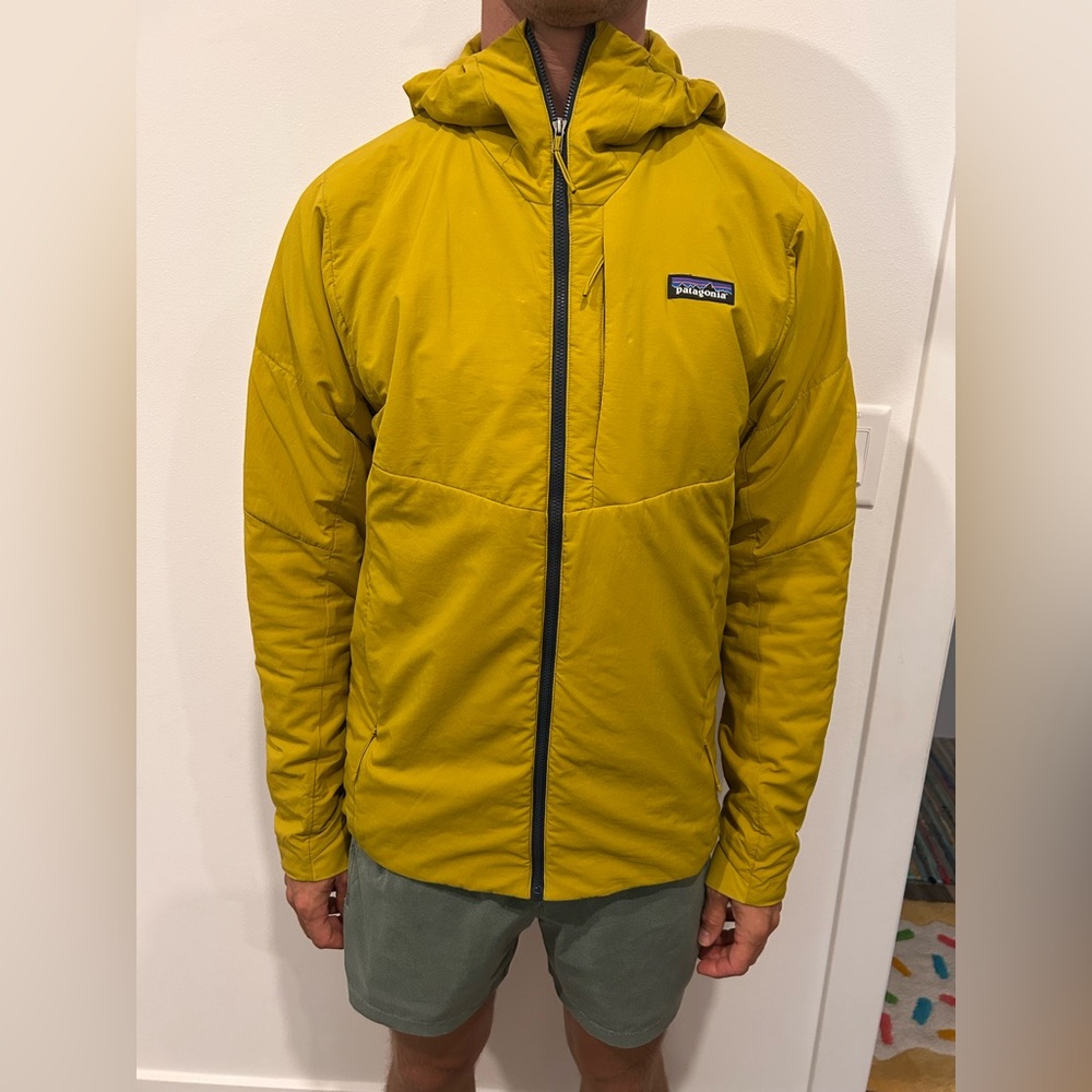 Patagonia Men’s Nano-Air Hoody Size Medium